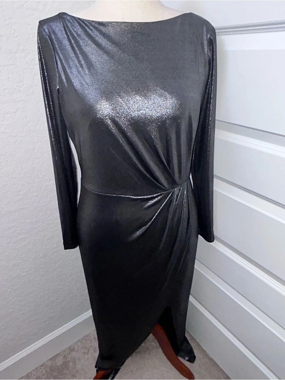 Julia Jordan Liquid Metallic Long Sleeve Draped Side Knot Maxi Dress